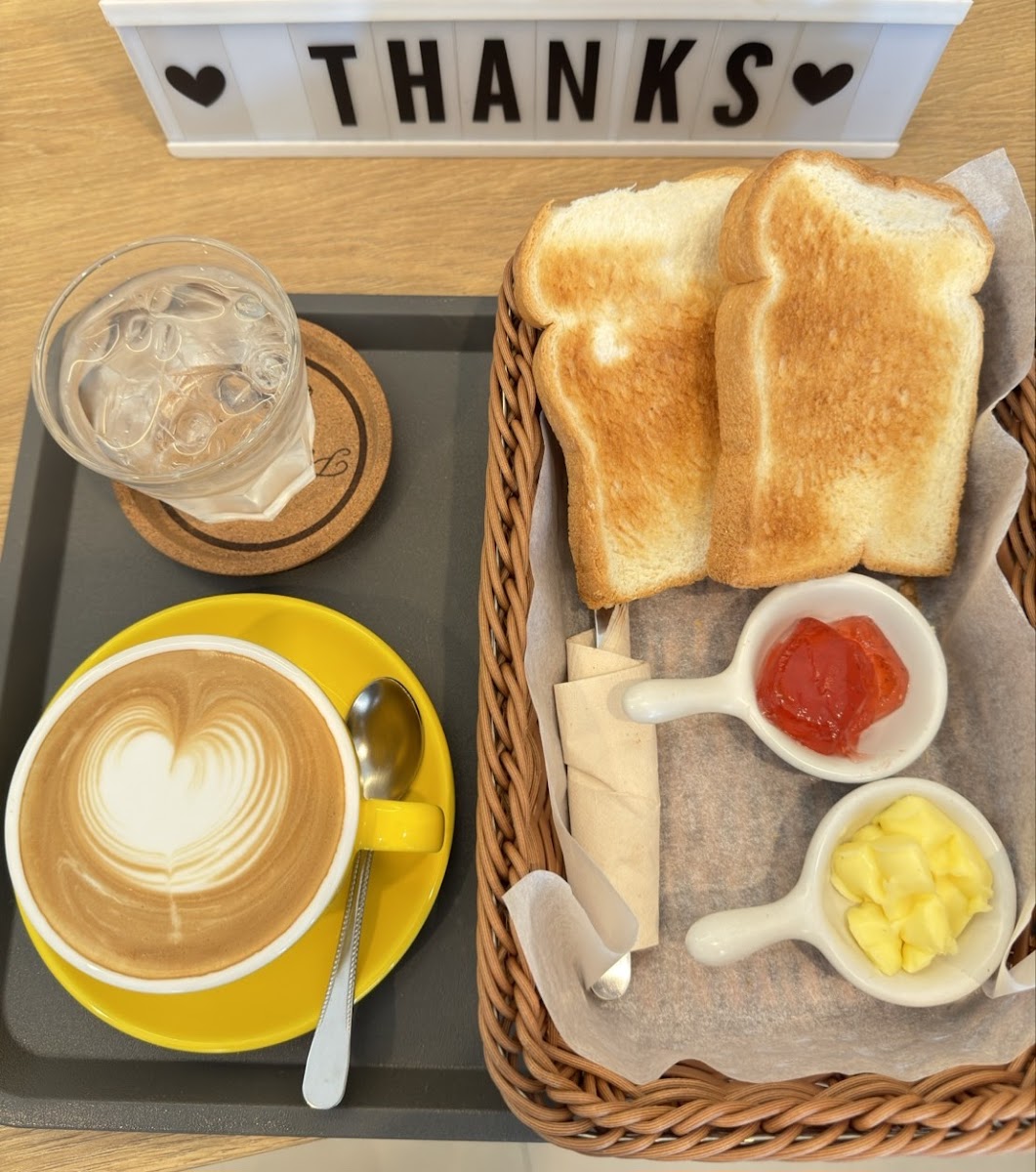 Plean Coffee Shop - 3