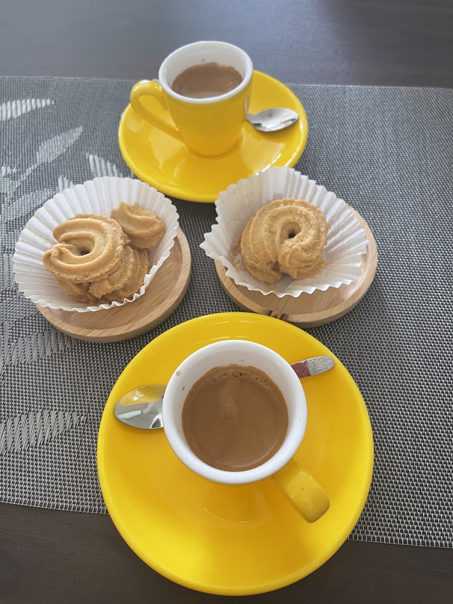 Plean Coffee Shop - 5