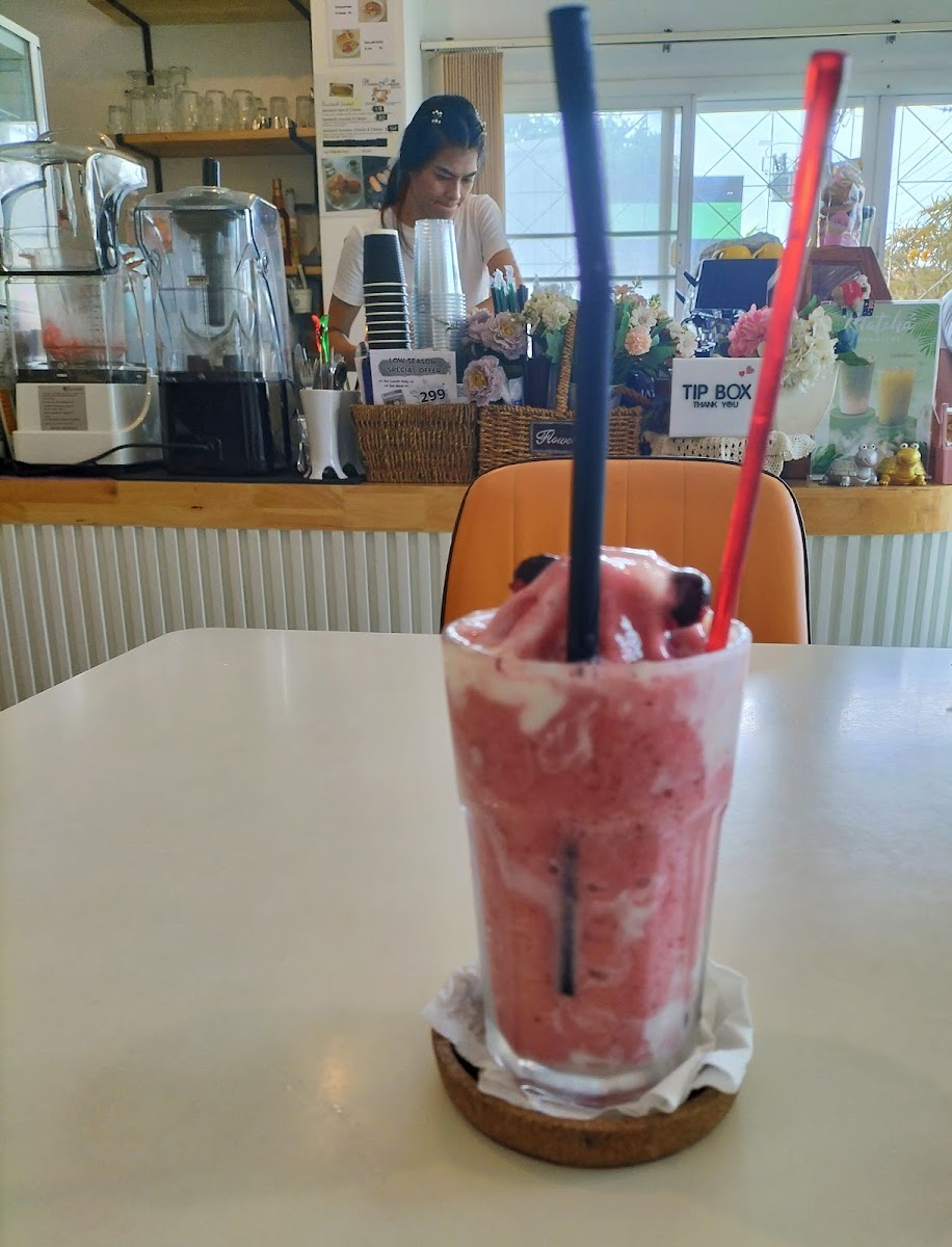 Plean Coffee Shop - 7