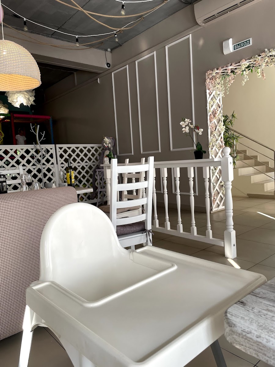 Semeynoye Kafe 'Letim'