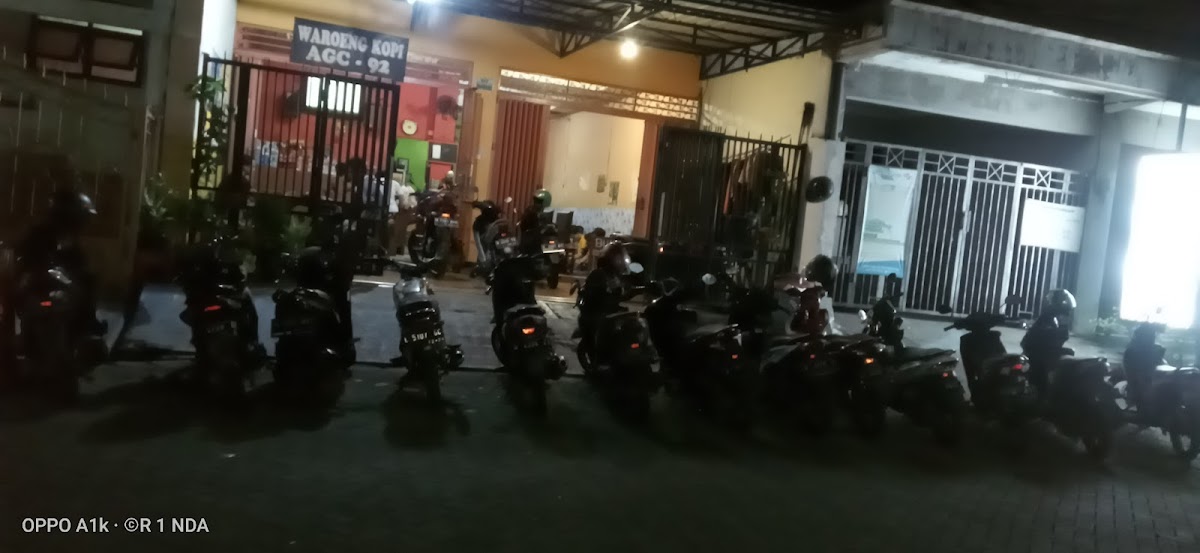 Anton Game And Cafe 92