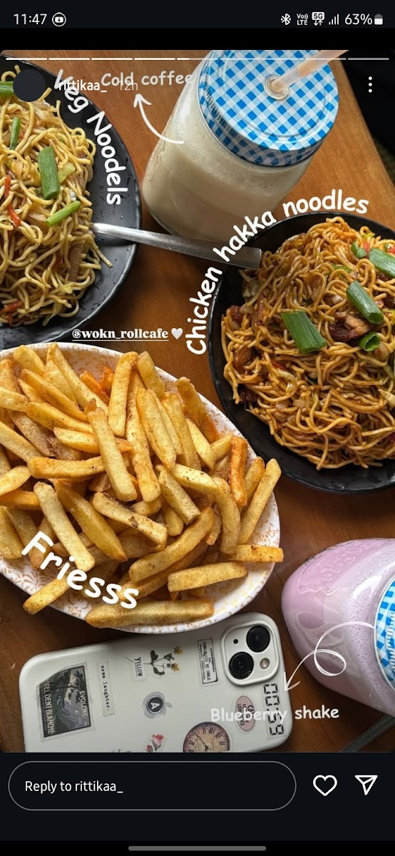 Wok & Roll Fast food restaurant - 1