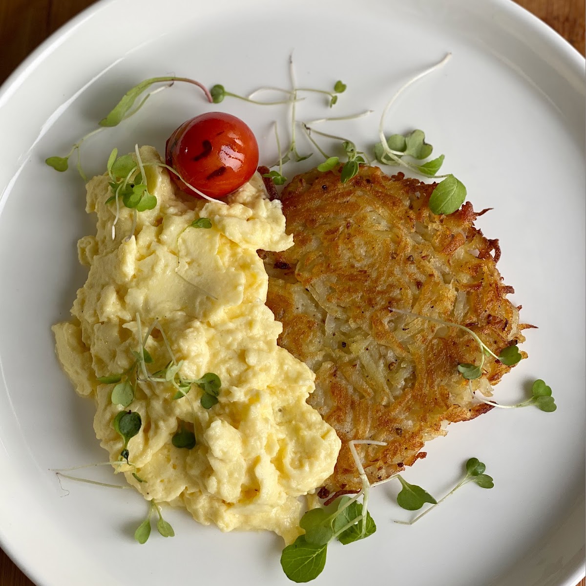 Pink Pistachio Patisserie & Cafe - 9