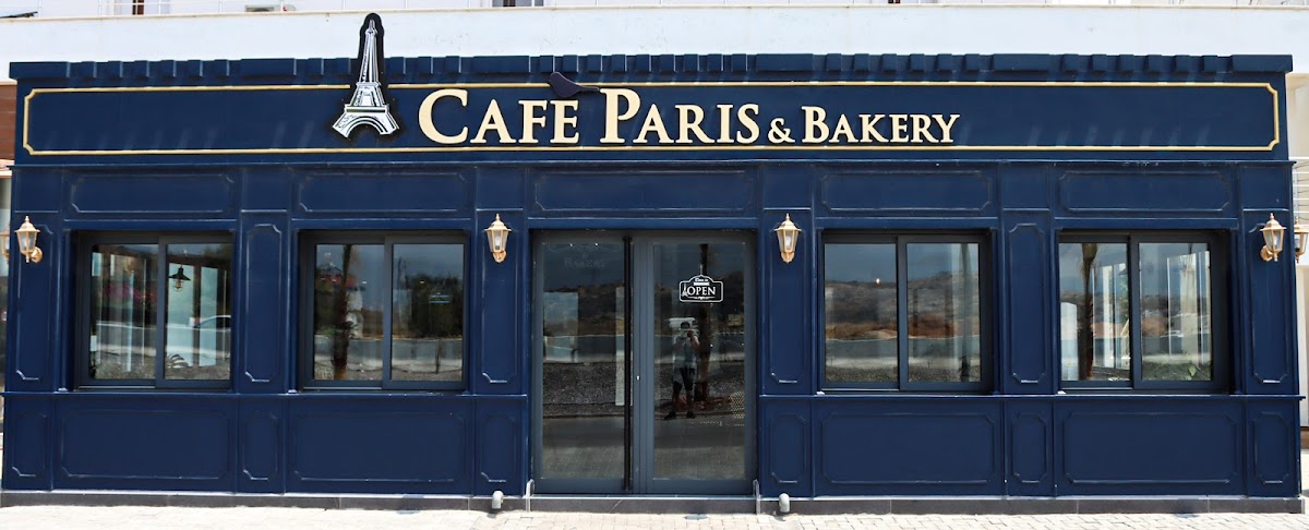 Café Paris & Bakery