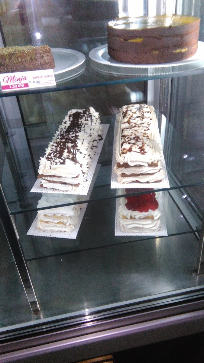 kafe Poslastičarnica MINJA - 6