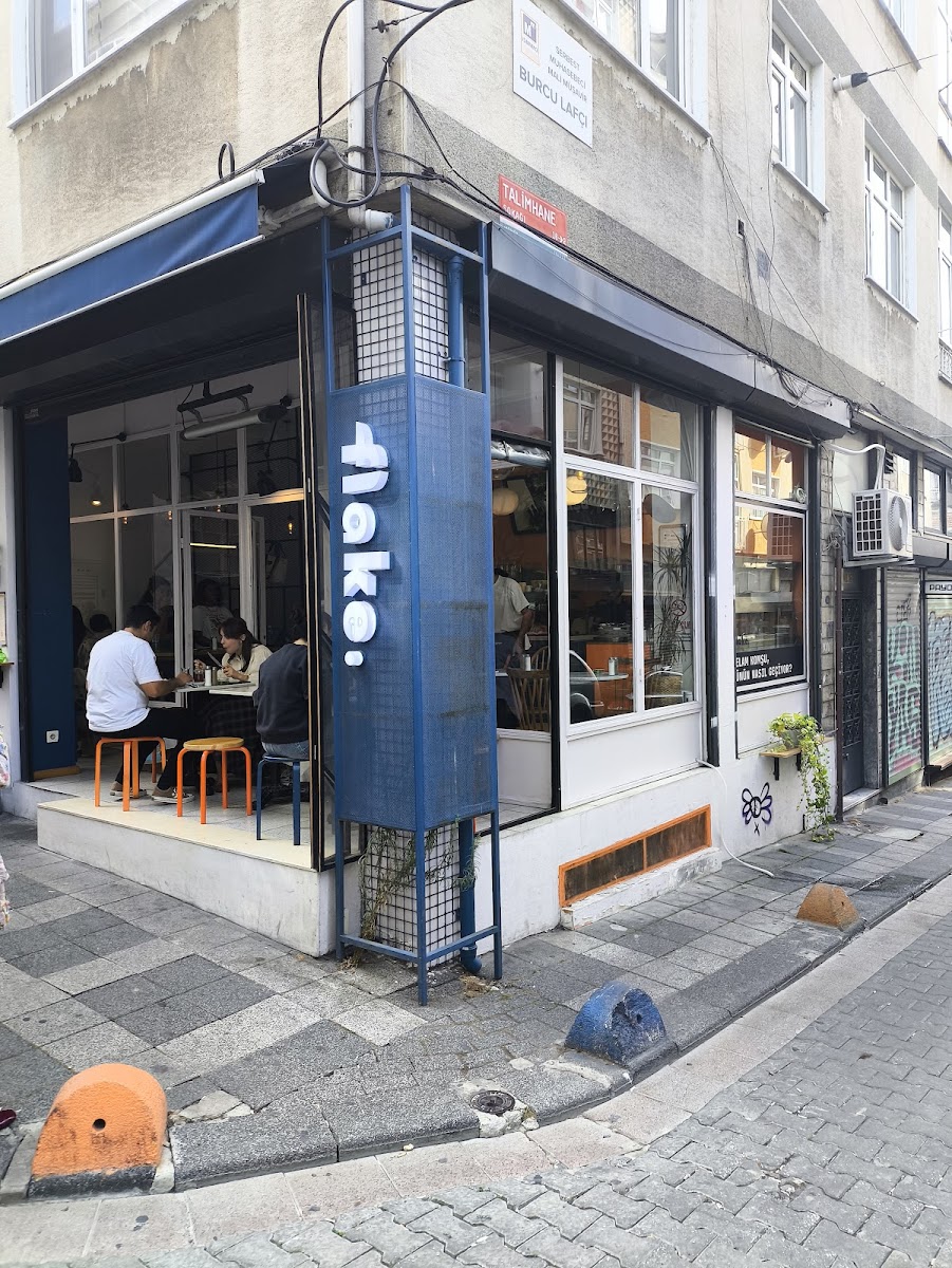 Flake Breakfast & More - 3