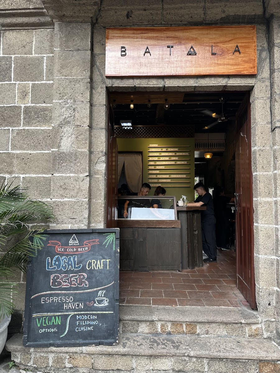 Batala Bar / Philippine Artisan Trade