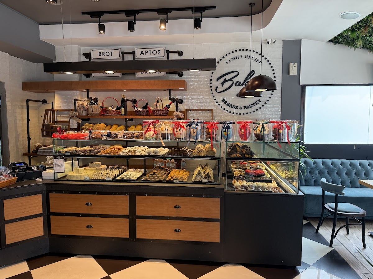 Maximos Bakery - 3