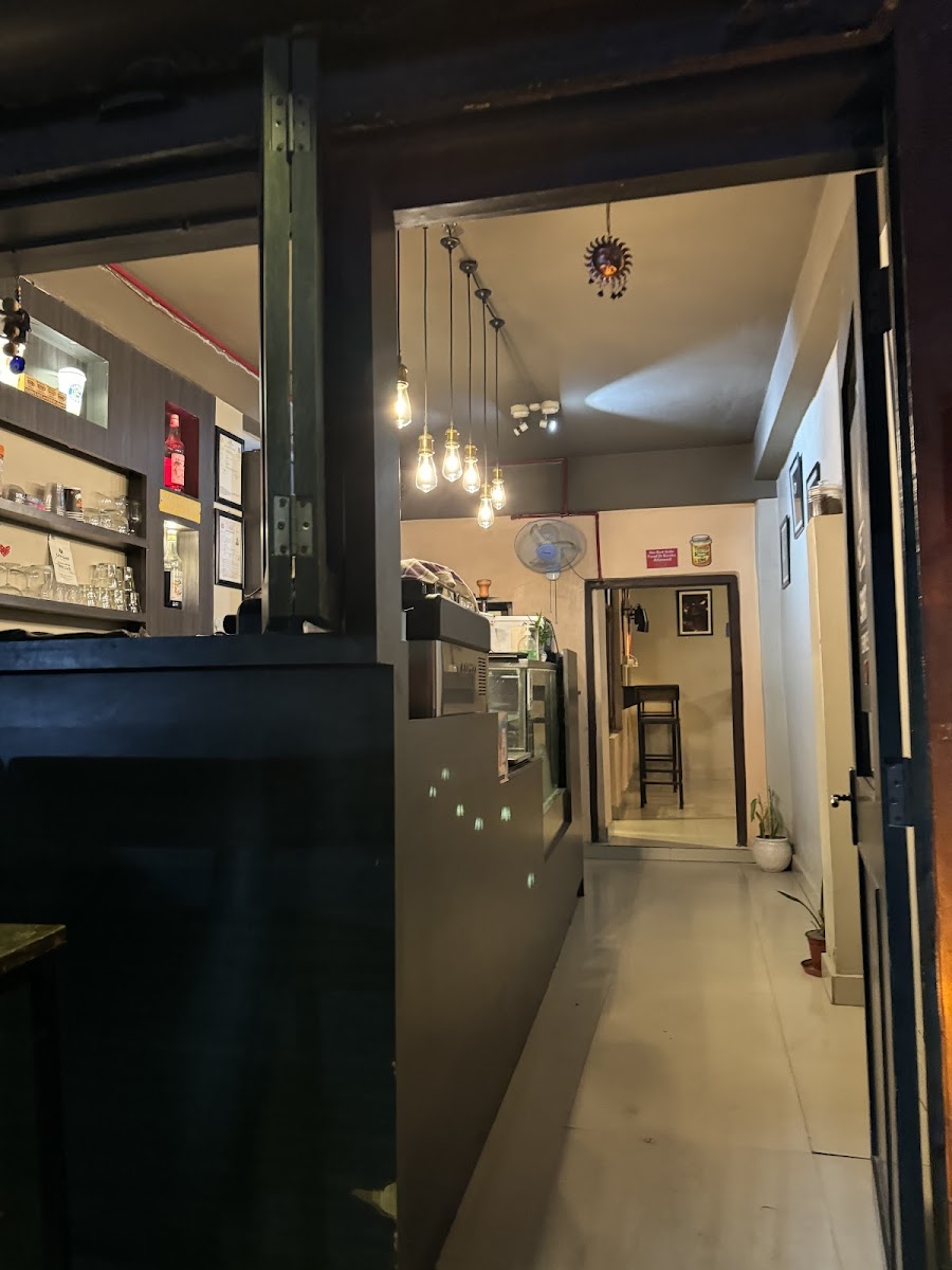 SAAN'S ESPRESSO CAFE