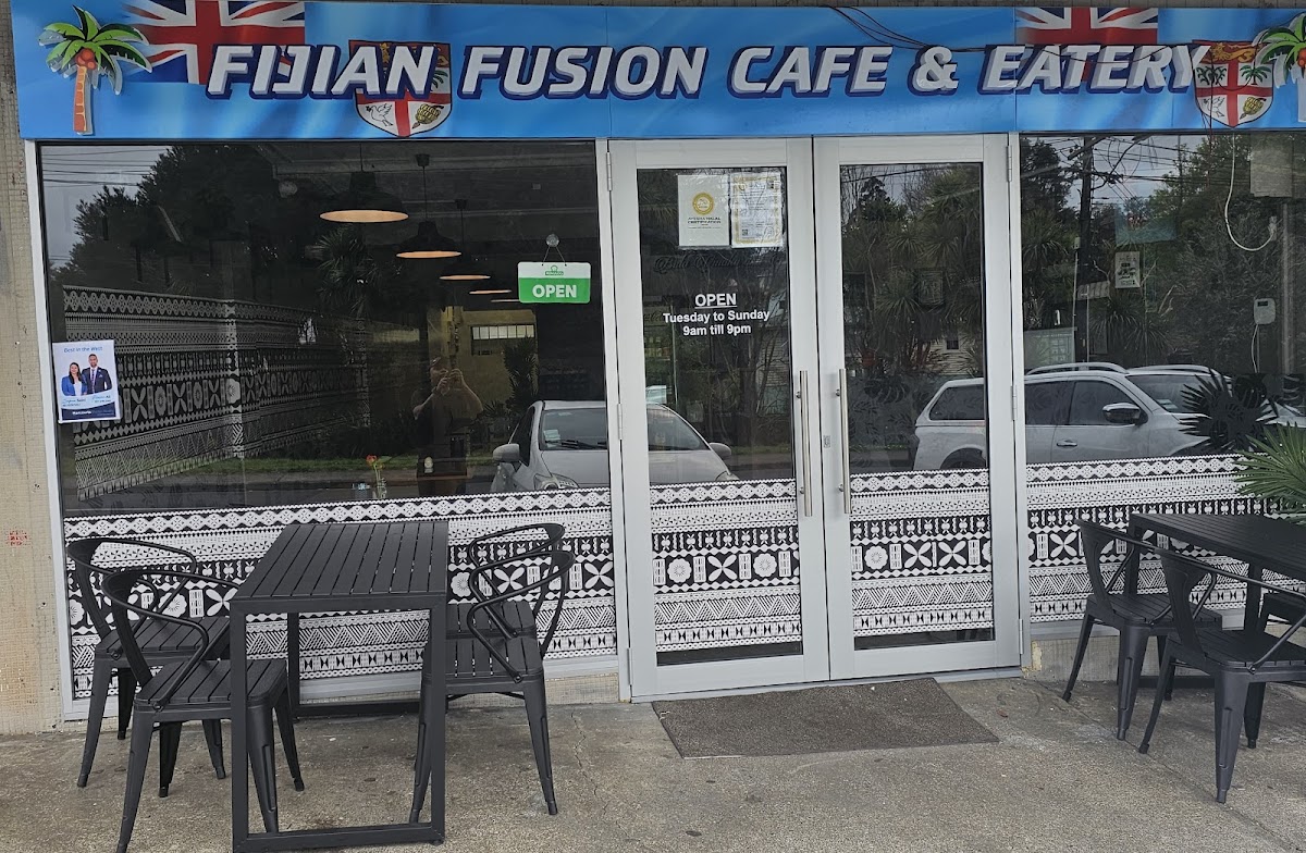 Dundale's Fusion Fijian Cafe & Eatery