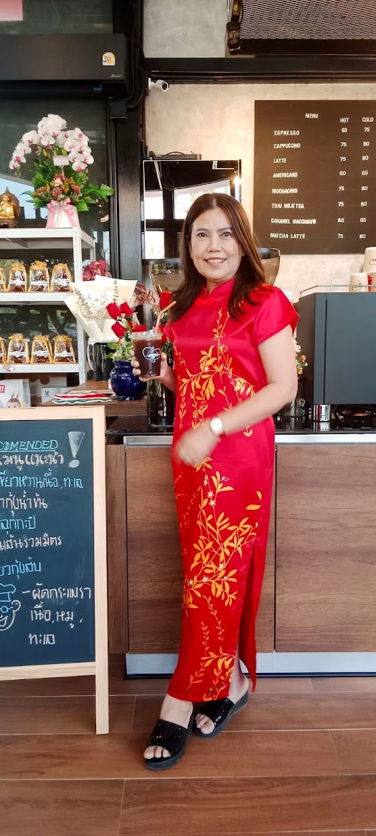 Mountain Tree Cafe - 4