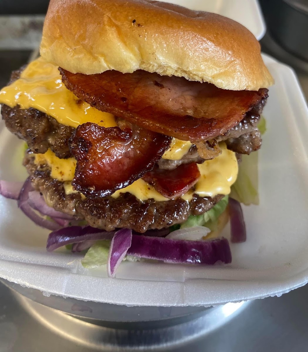 BACON ‘N’ MEGS - 2