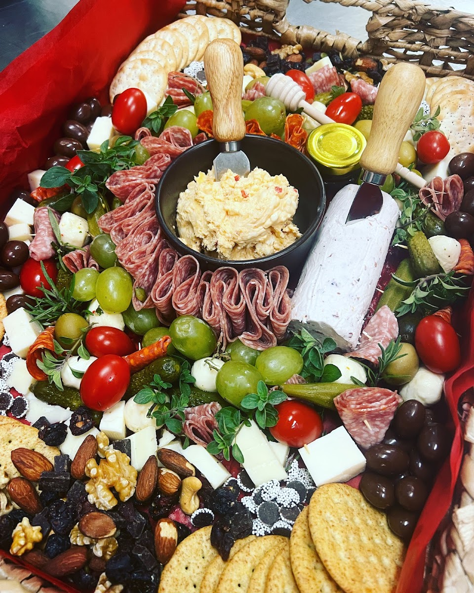 Lang-A-Tang Cafe & Catering - 5