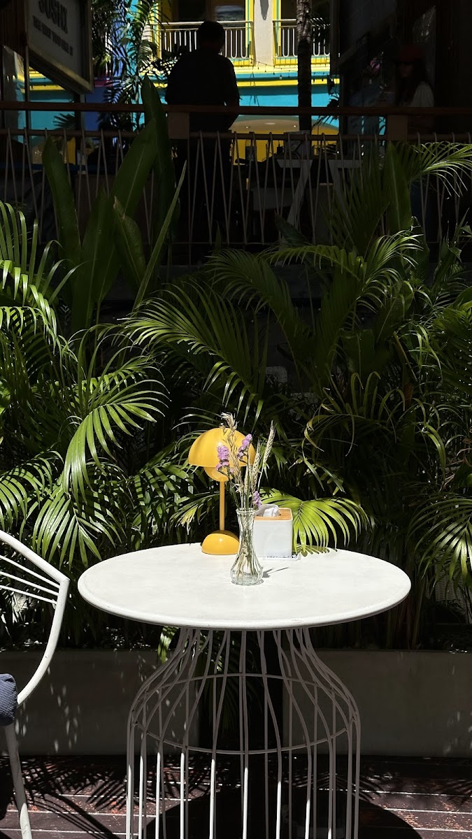 Enjoy Your Meal Blue Tree