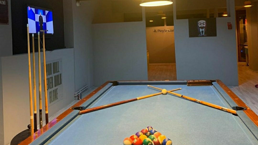 Merlin (Playstation Cafe Oyun salonu)