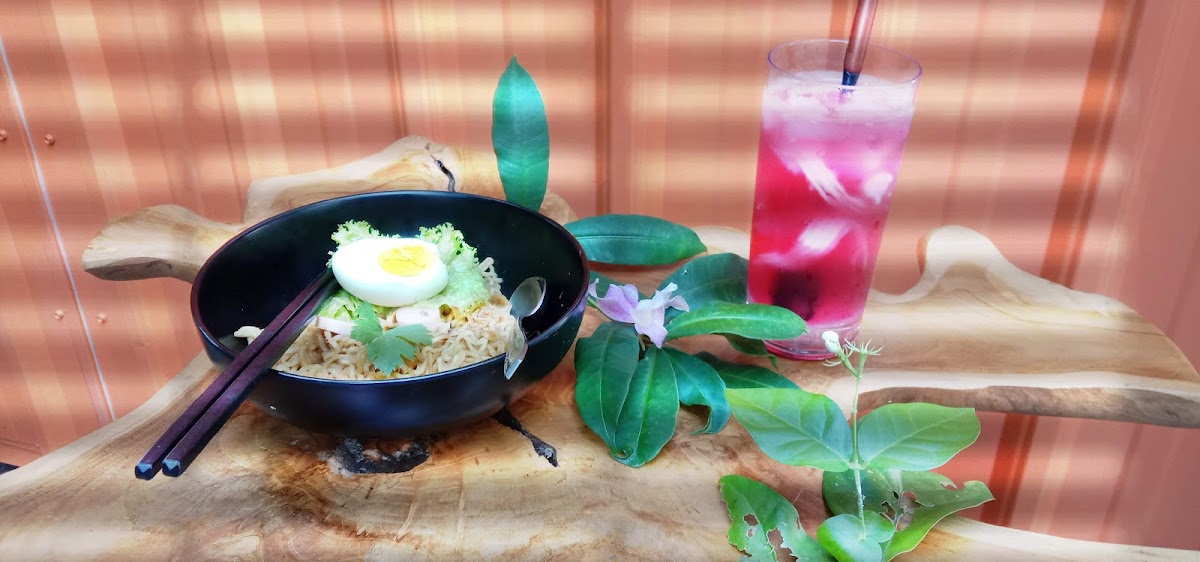 Waroeng Es&Kopi Nuansa Podjok Ndeso - 5