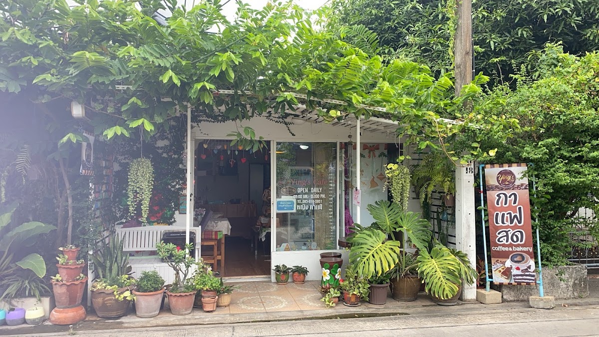 Ying's Cafe'