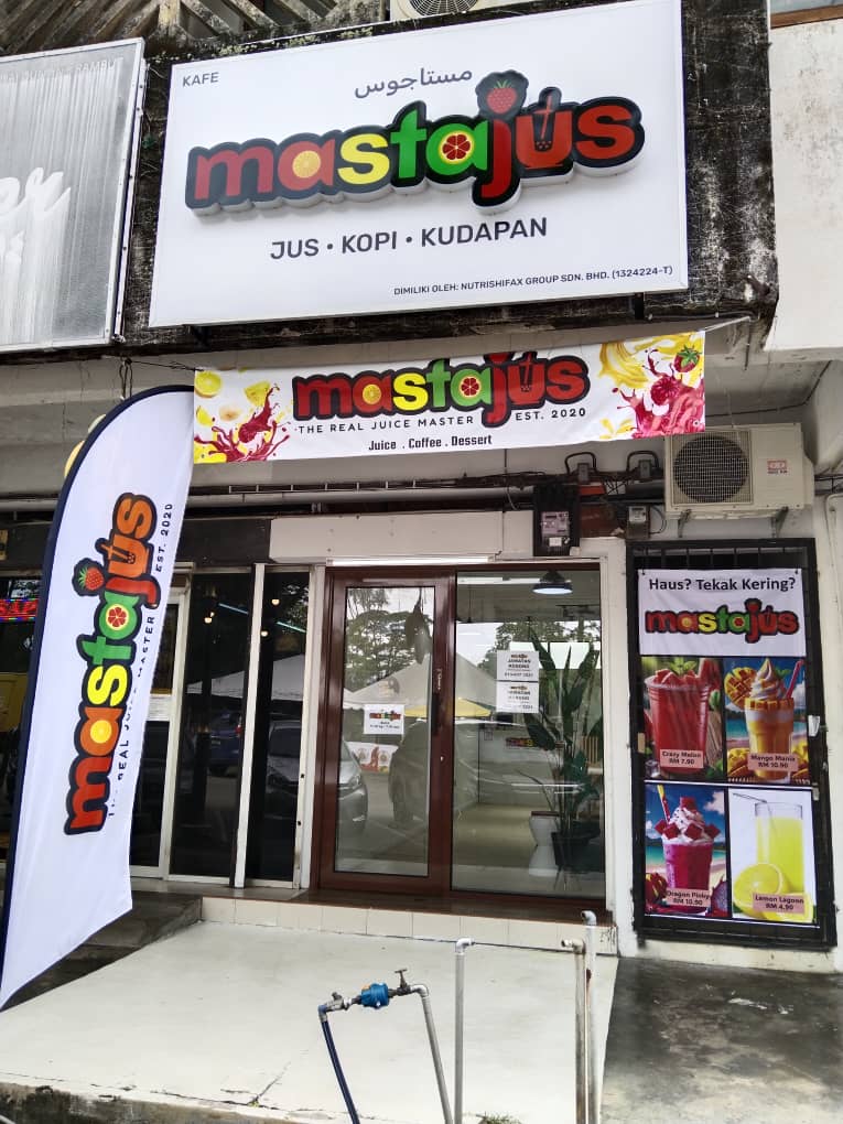 Mastajus Cafe - Kedai Jus Buah Segar, Kopi Kaw, Kudapan Yang Sedap