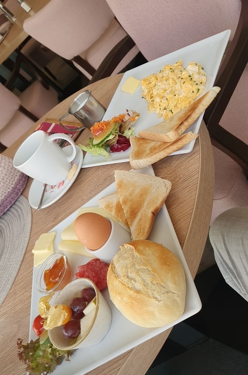 Café Dazwischen - 3