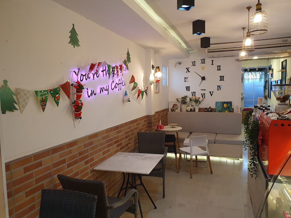 52Hz. Coffee Patong - 4