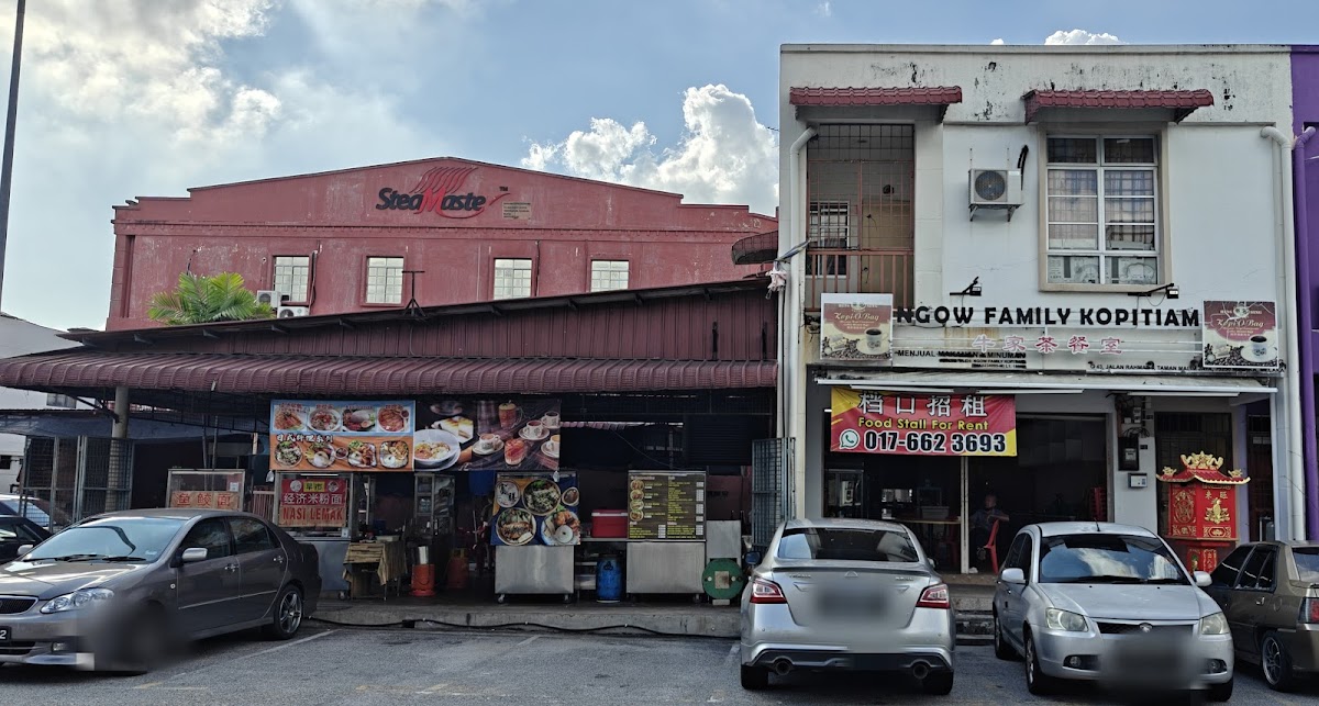 Ngow Family Kopitiam