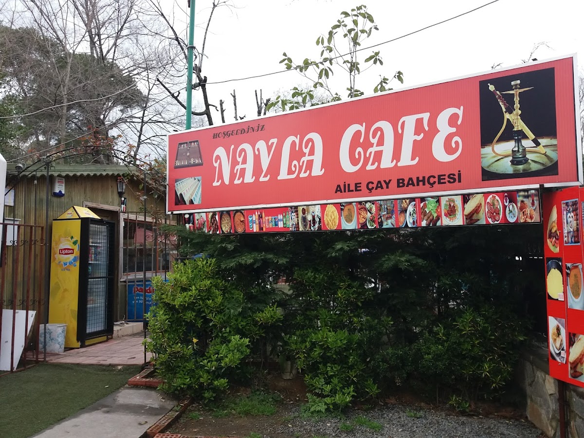 Nayla Cafe
