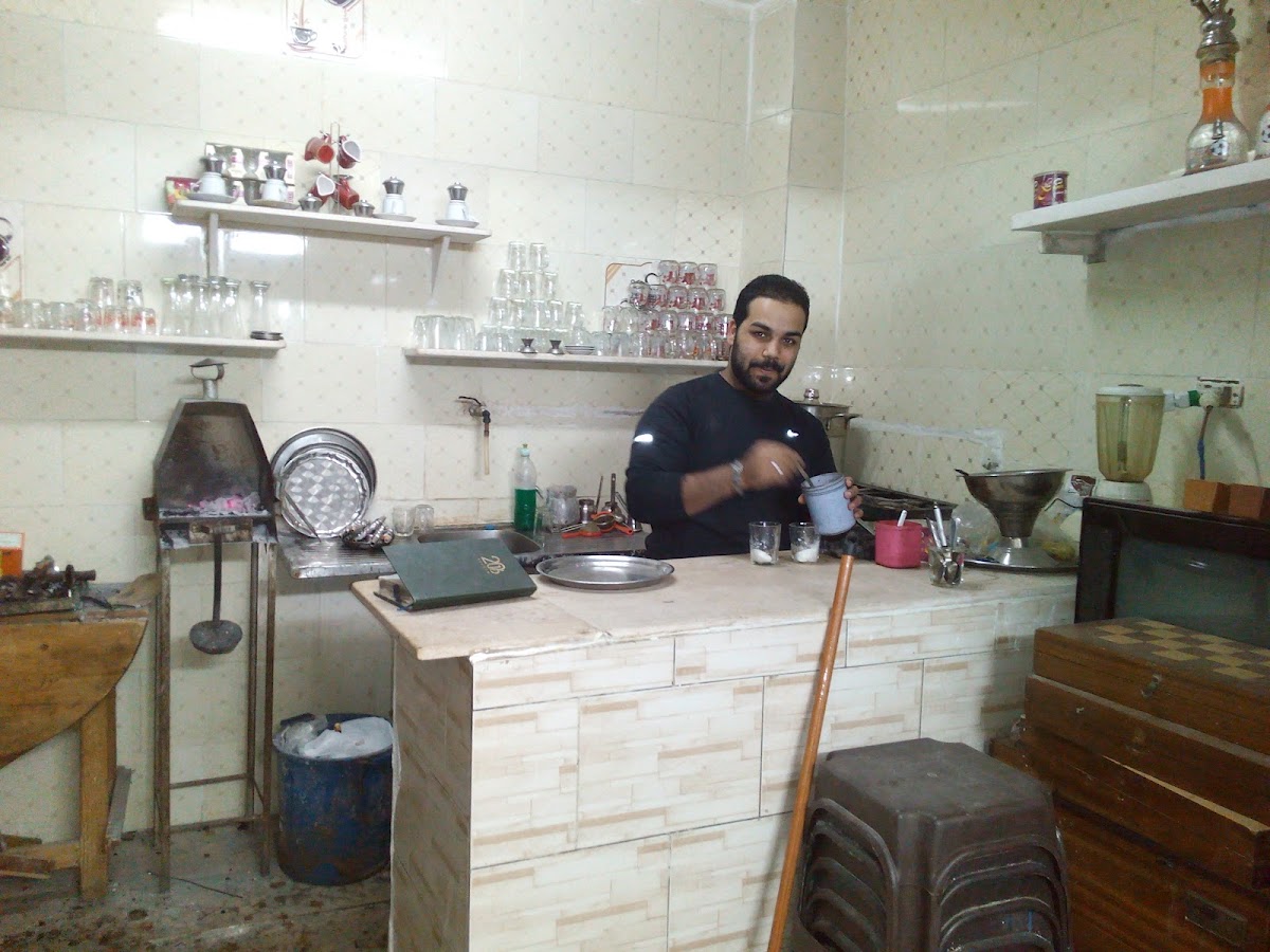 Cafe saw the Queen Has - 4