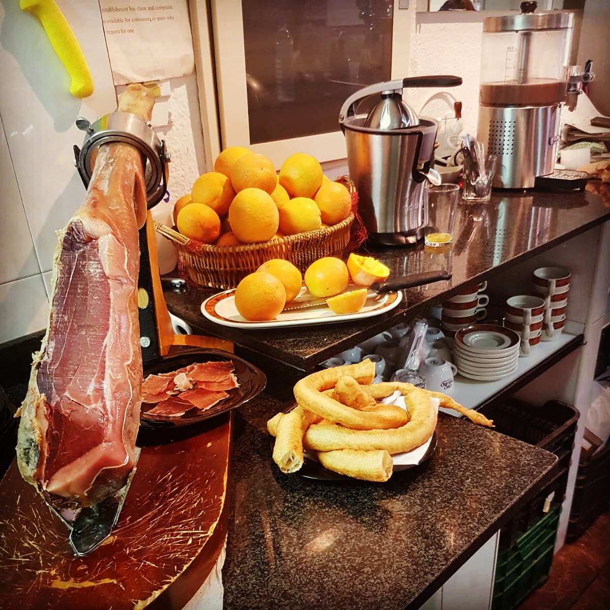 Cafetería Churrería EL LOBO
