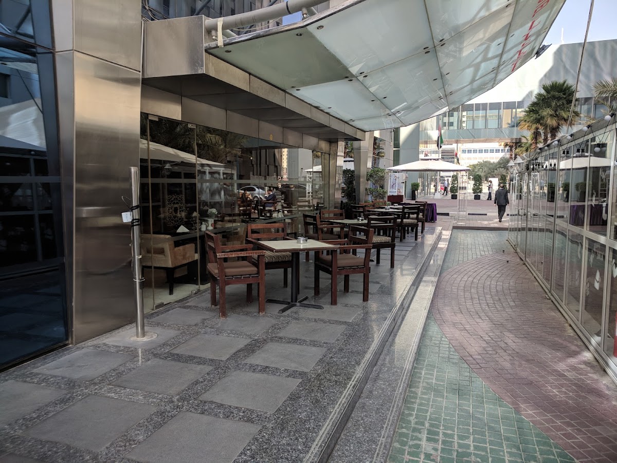 La Veranda Pool Bar & Shisha cafe