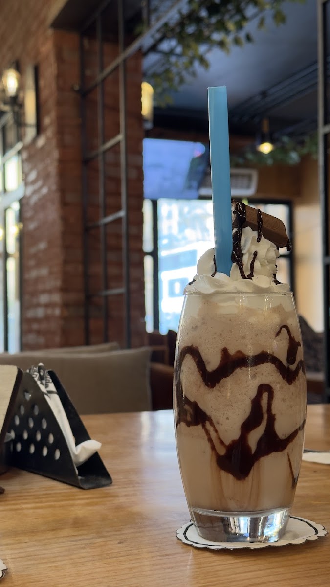 Varanda Restaurant & cafe - 8