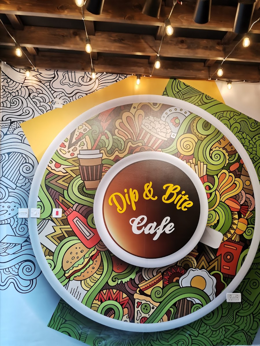 Dip & Bite Cafe