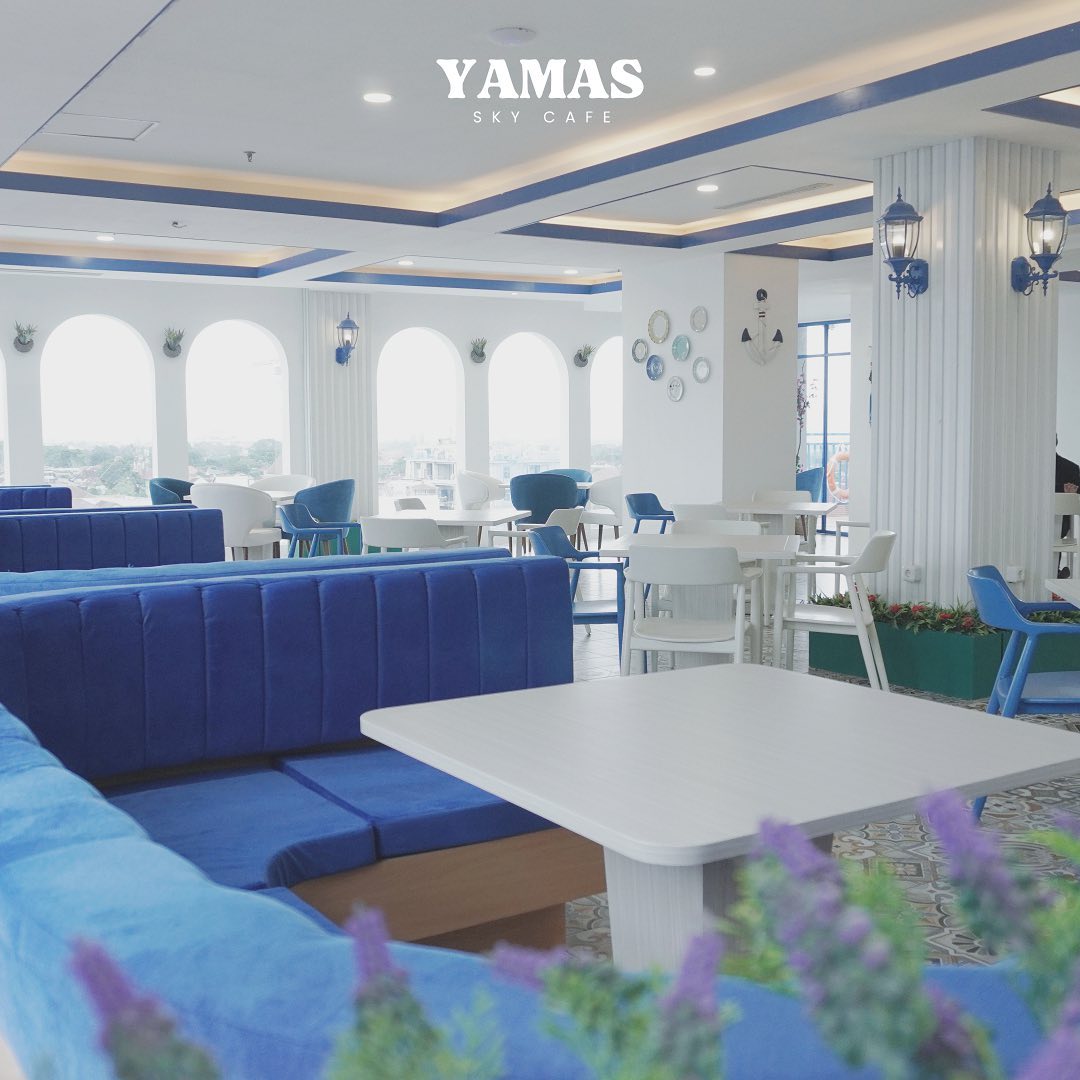 Yamas Sky Cafe