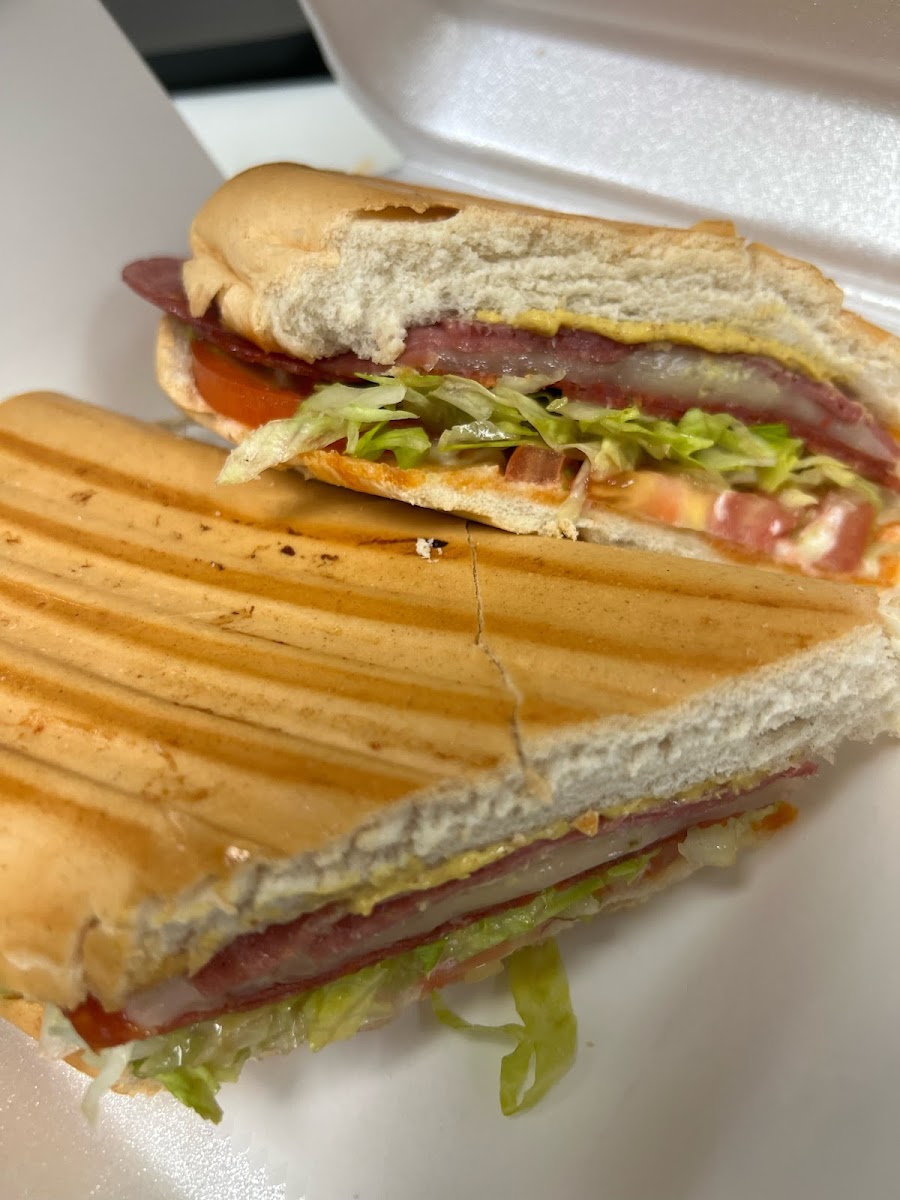 Munching Corner Cafe by Greenway Ford - 3