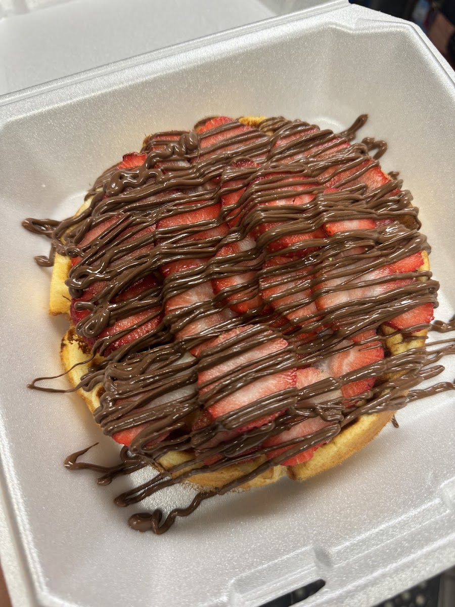 Munching Corner Cafe by Greenway Ford - 4