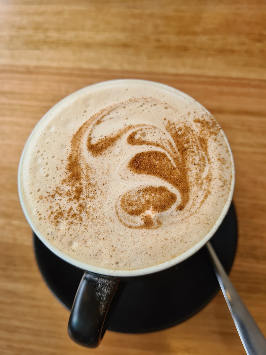 Pretty's Place Bar & Grill - 10