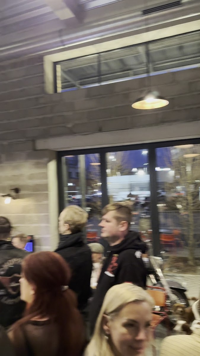 BIKE STATION Motorcycle Community VEF - 7