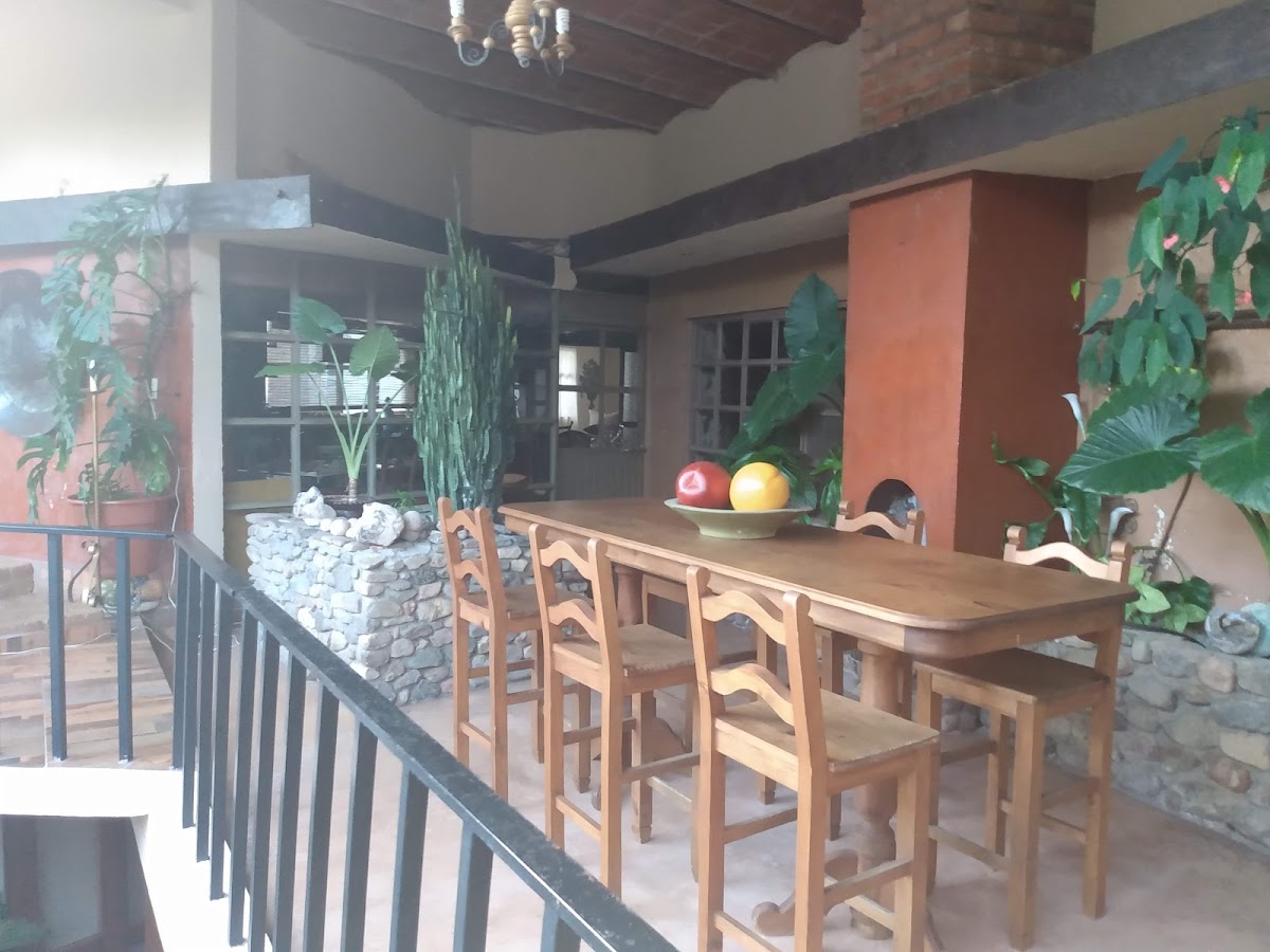 CAFETERIA BAR BISTRO