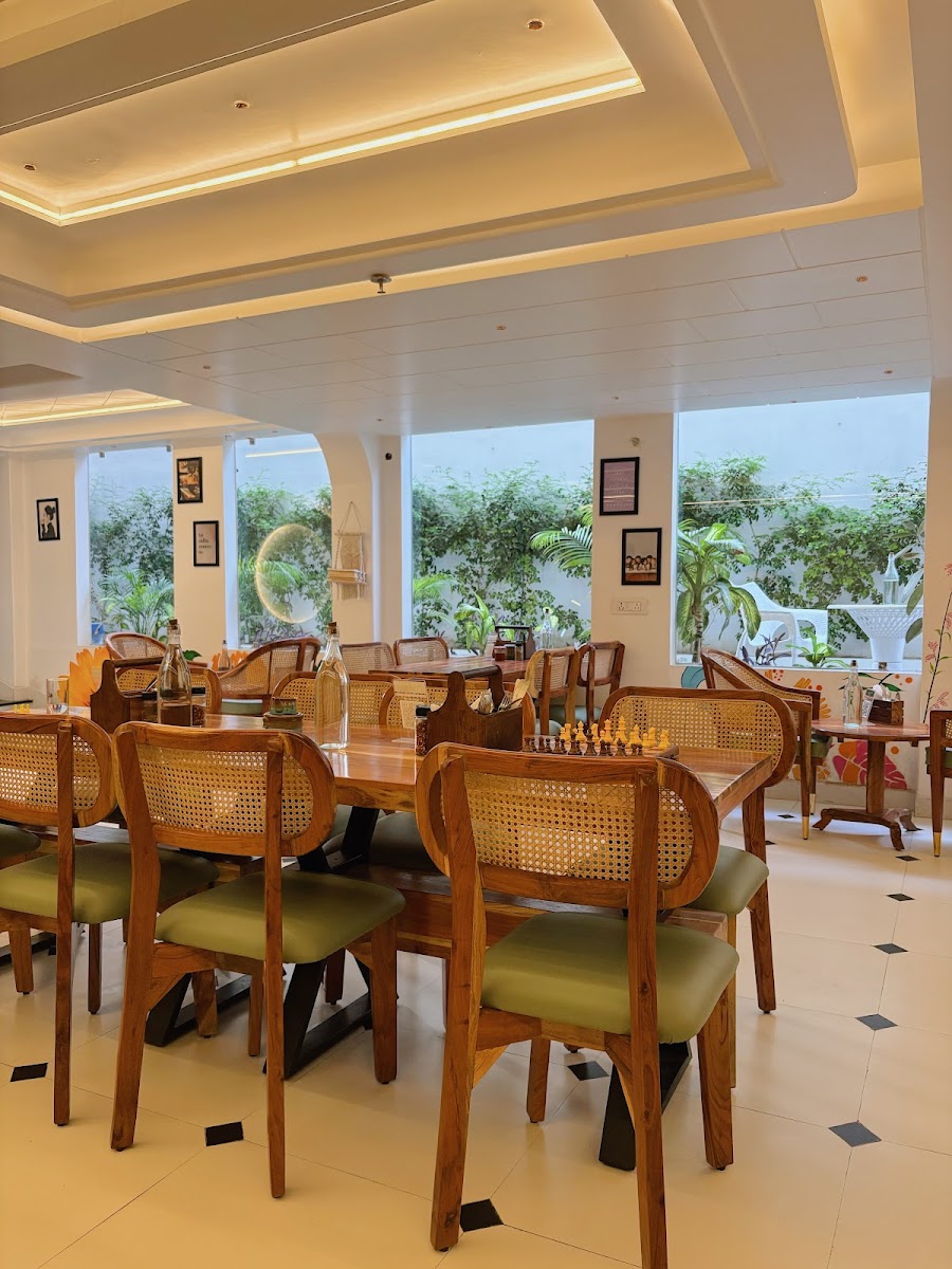 Bella Cucina a cafe by The Lavish Stay - 3