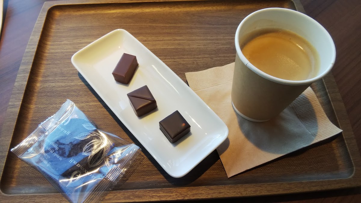 LE CHOCOLATE DE H - 10