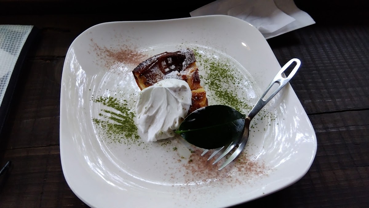 TREE HOUSE Terrace Cafe & Gallery - 4