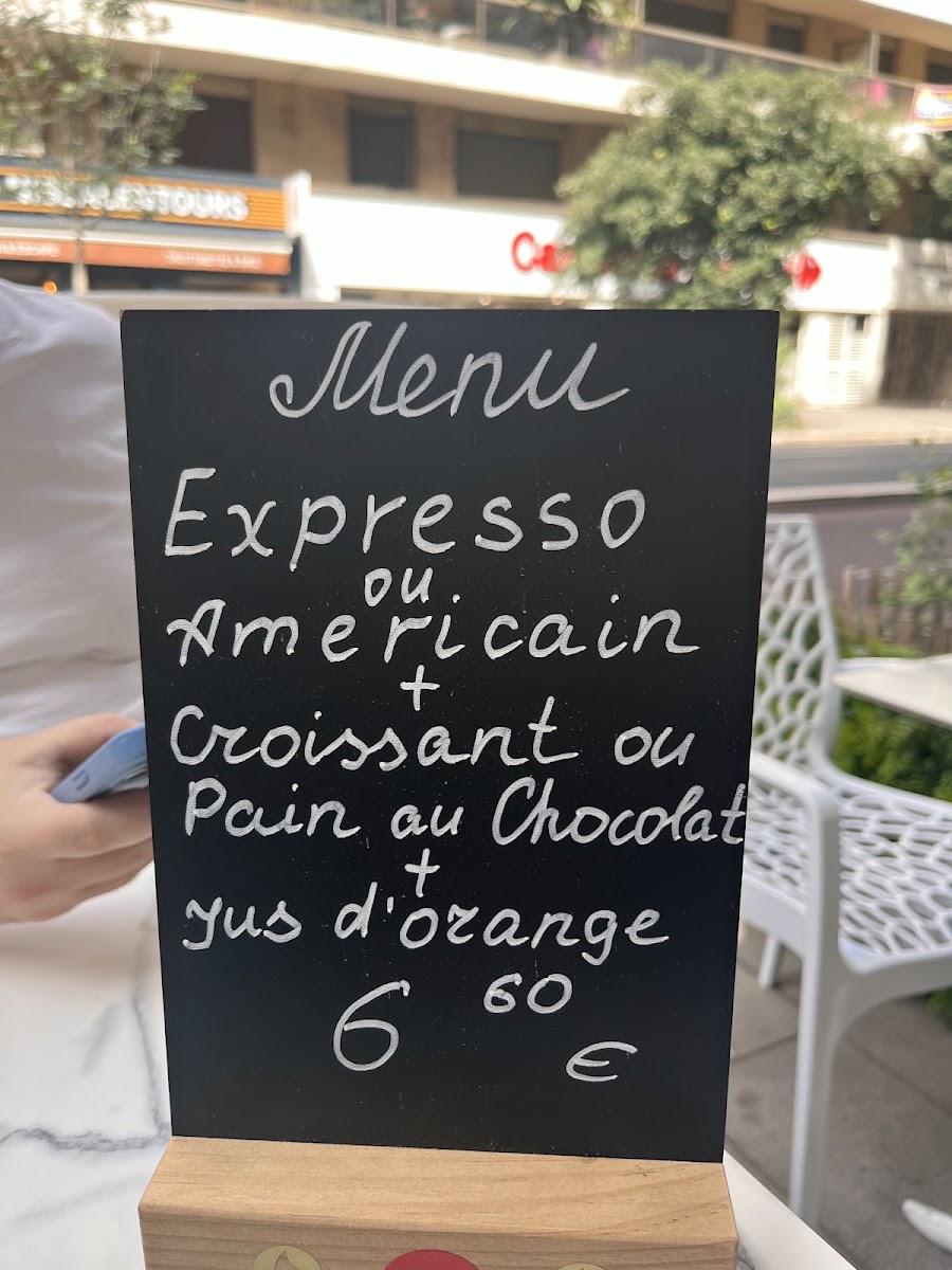 Cafe-bar Noisette - 2