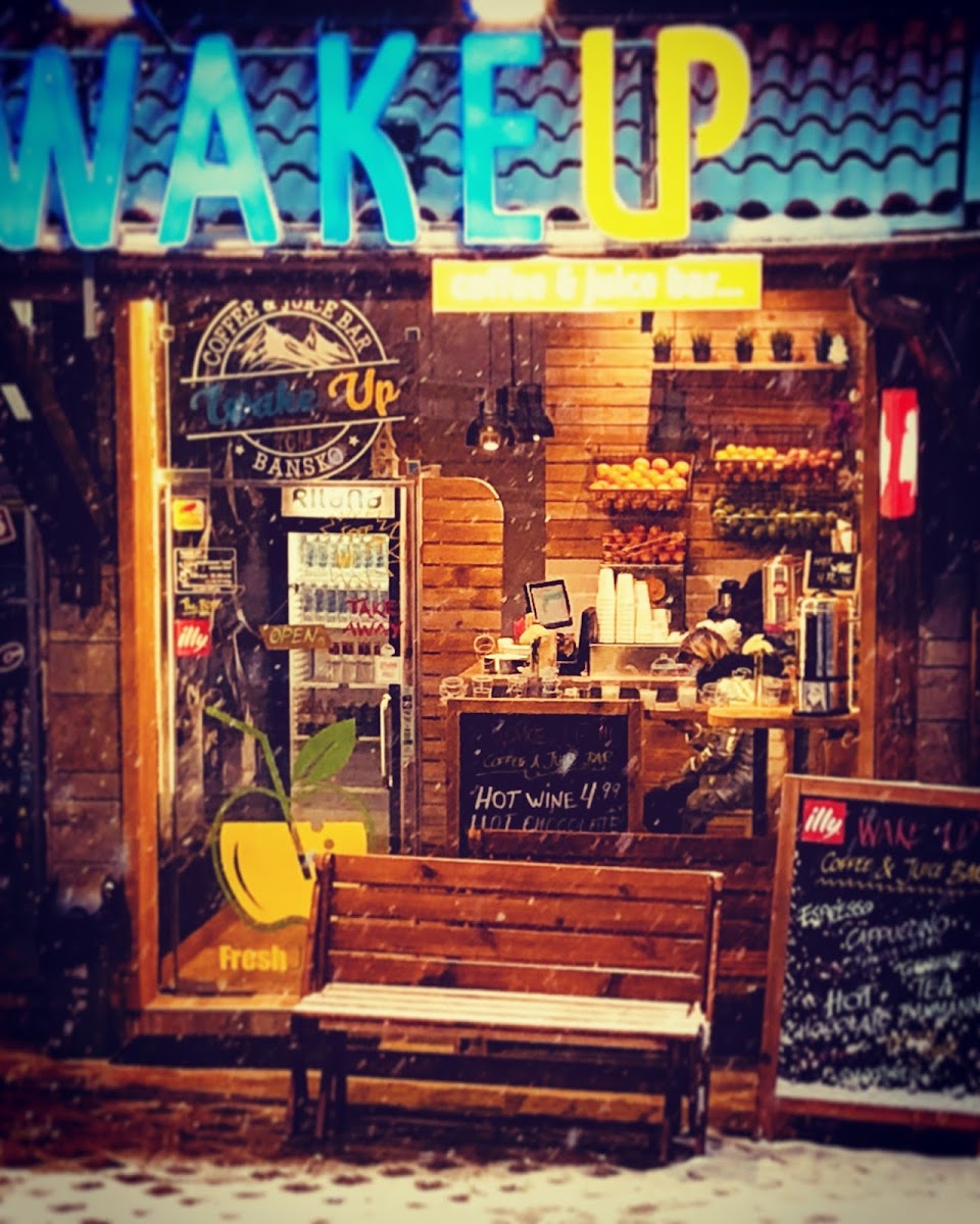 Wake UP coffee & juice bar