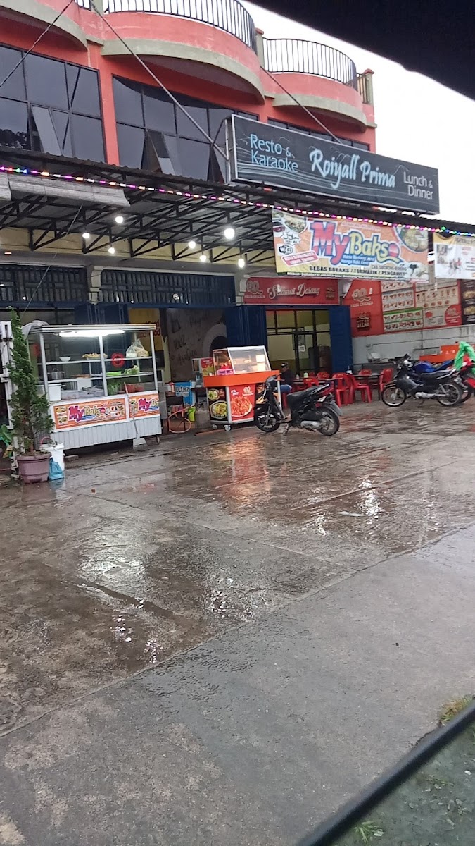 Roiyall Prima Cafe n Resto