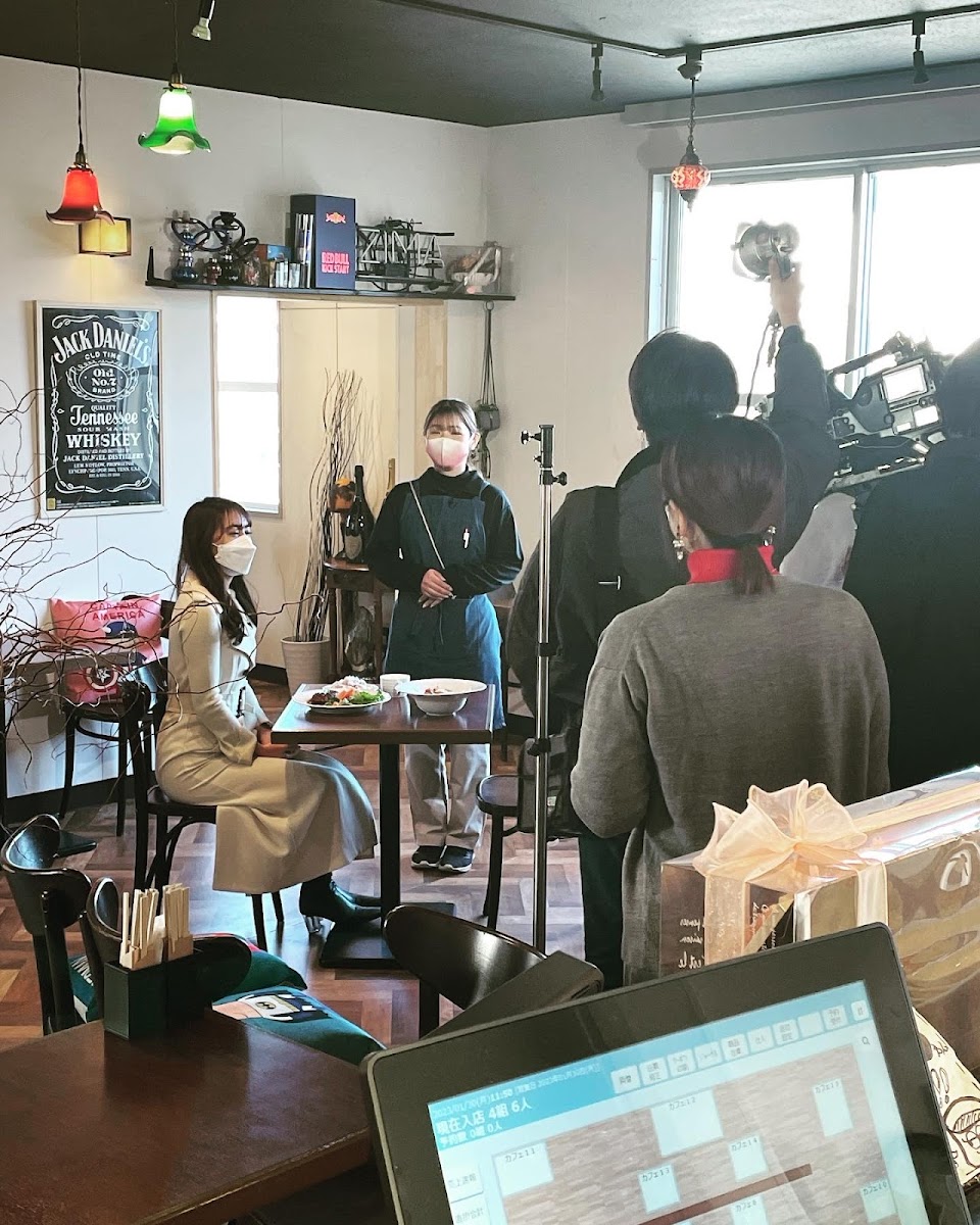 CAFE de LOG(カフェ·ド·ログ)東長崎本店