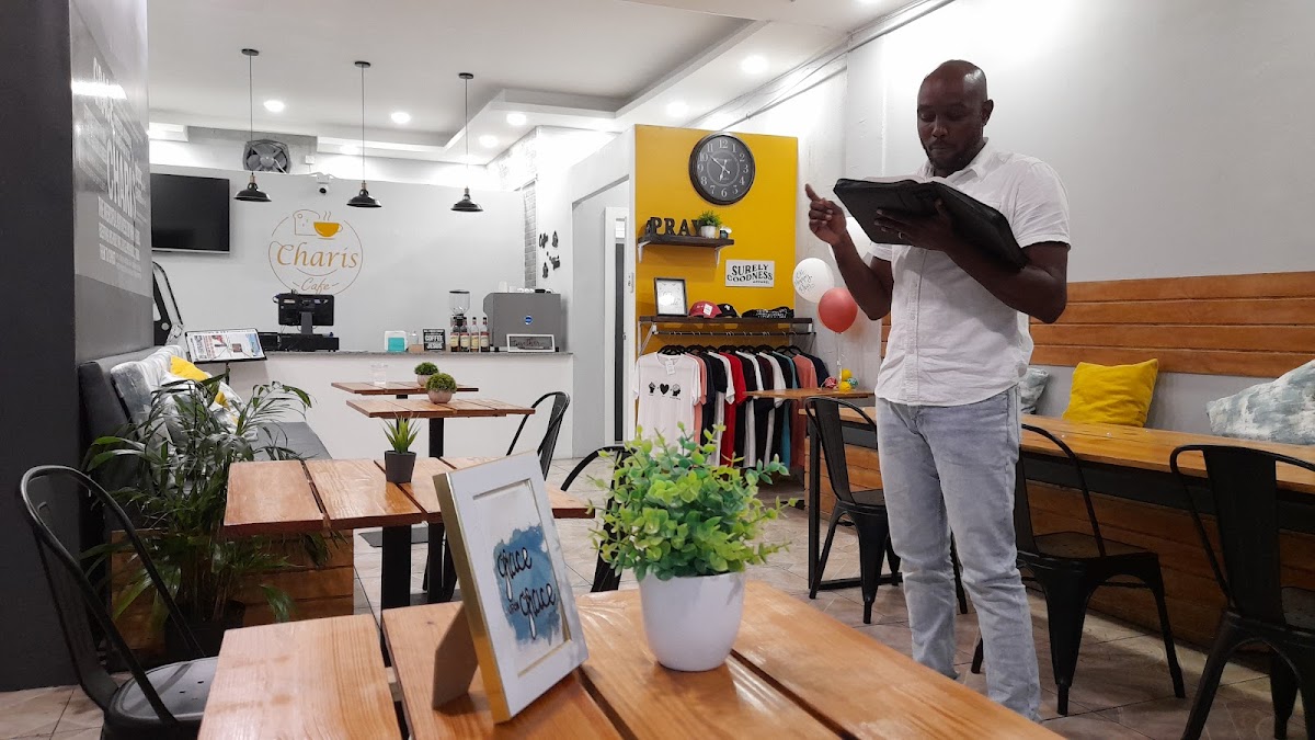 Charis Cafe Ja