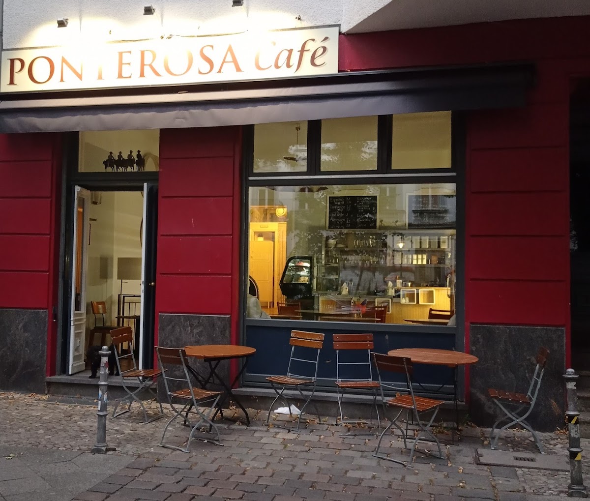 Ponterosa Café