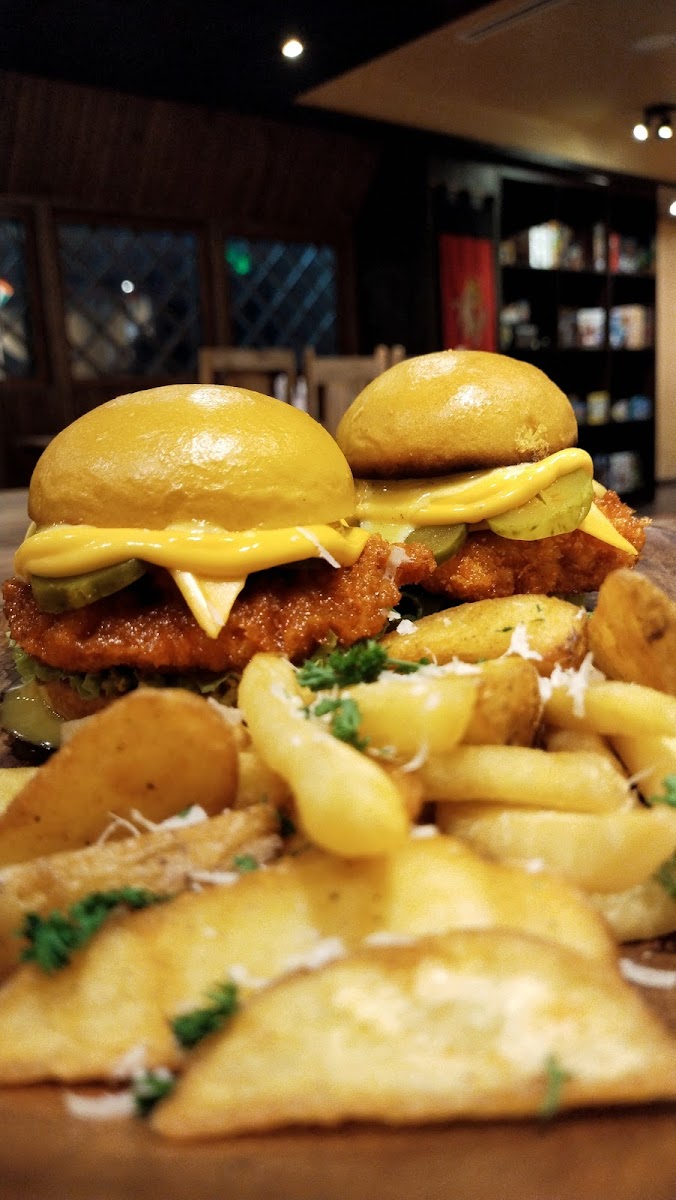 Table Top Tavern - Board Game Cafe - 7