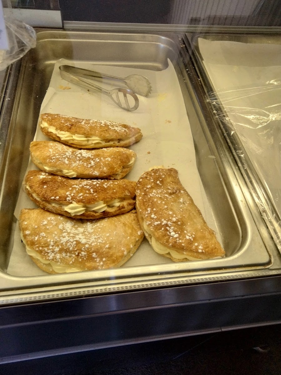 Golden Grain Cafe & Bakery - 2