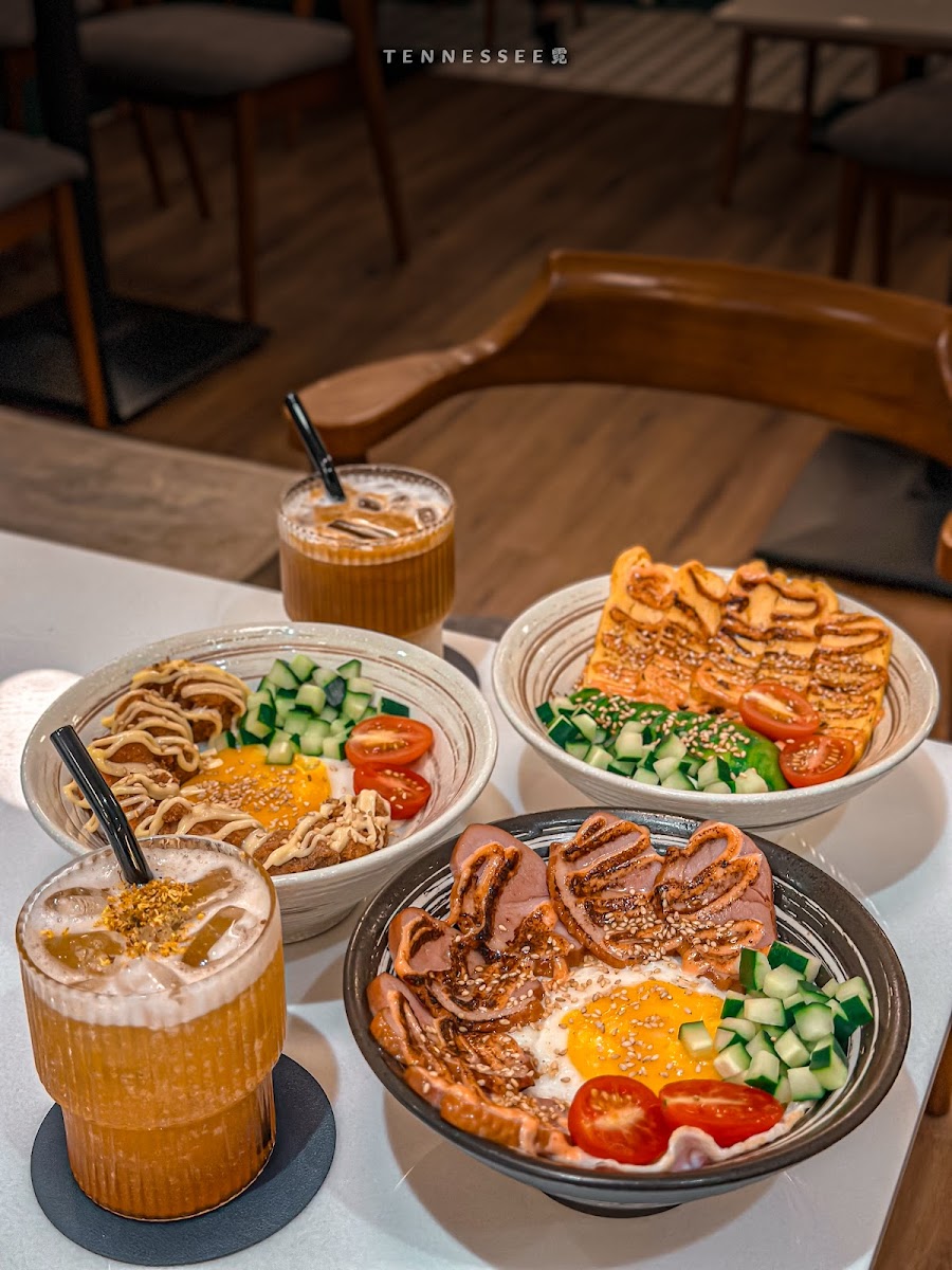 Spring Spring Cafe - 4