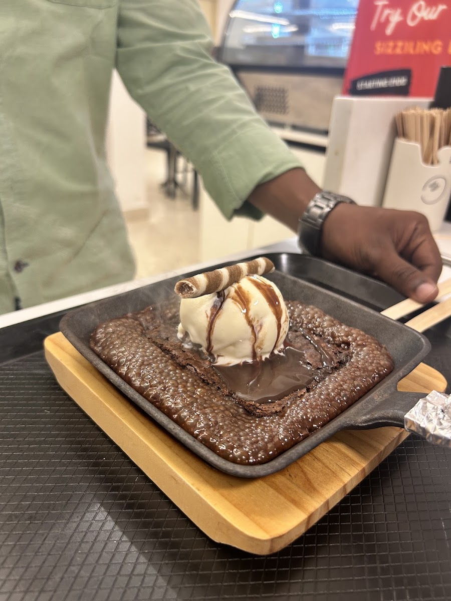 Christo’s Cafe - 4